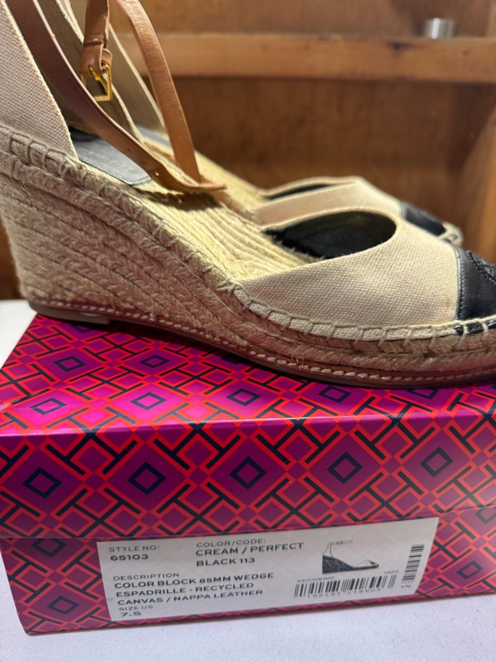 Canvas Espadrille Wedge Sandals with Black Cap Toe - Beige TORY BURCH - Picture 6 of 6